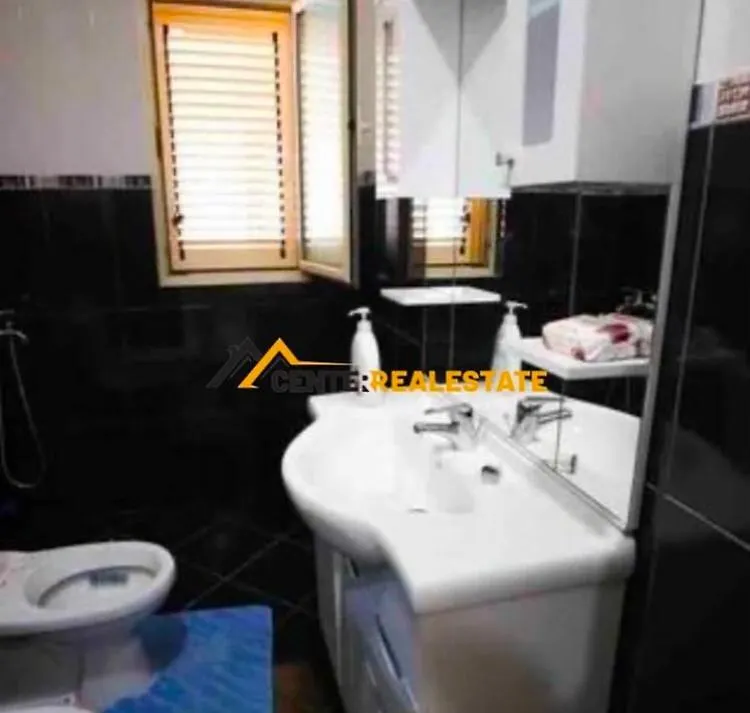 Cozy Apartment Elbasan